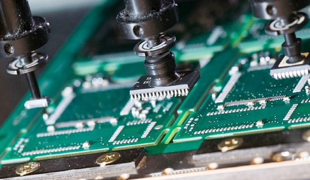 Chip Mounter Pick and Place Moment Chip Mounter Pick and Place Moment